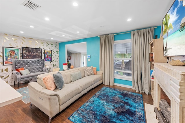 431 NE 110th Ter, Miami, FL 33161 - living room featuring recessed lighting and wood finished floors