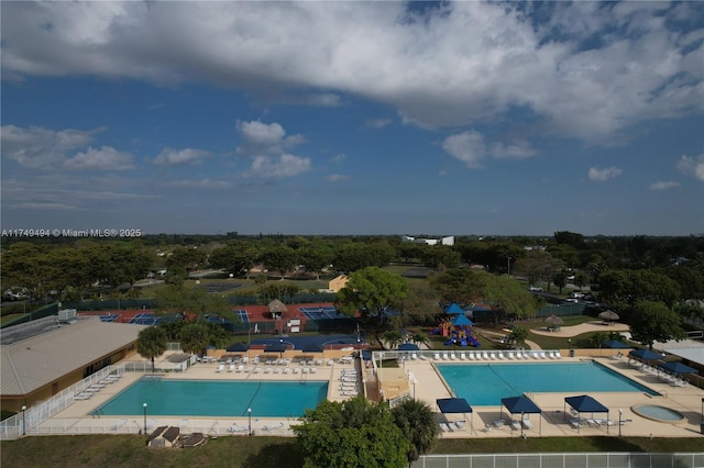 view of swimming pool