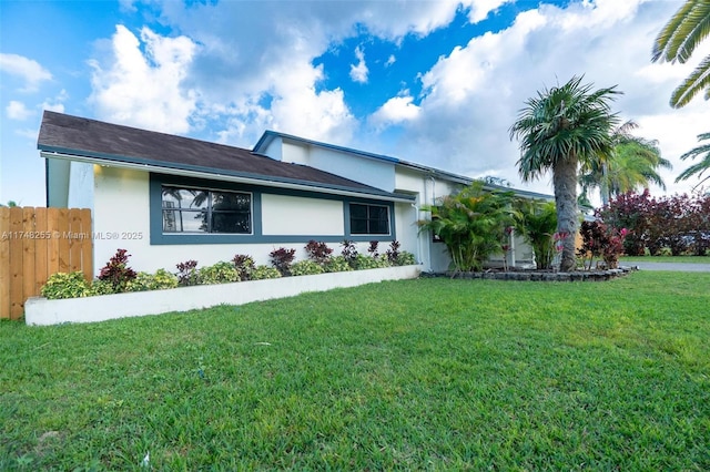 28451 SW 164th Ave, Homestead, FL 33033 - ranch-style home featuring stucco siding