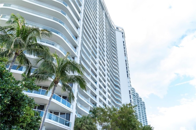 7000 Island Blvd Unit 905, Aventura, FL 33160 - view of building exterior