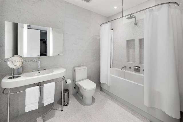 full bathroom with toilet and shower / tub combo with curtain