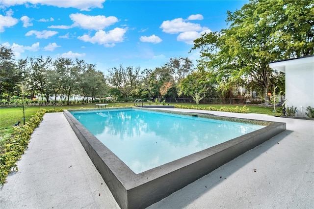 view of outdoor pool