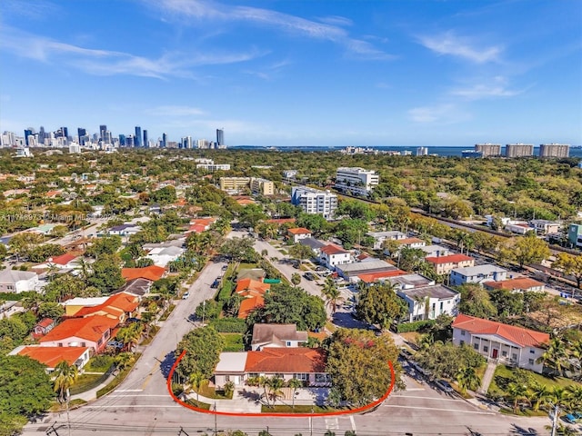 bird's eye view with a view of city