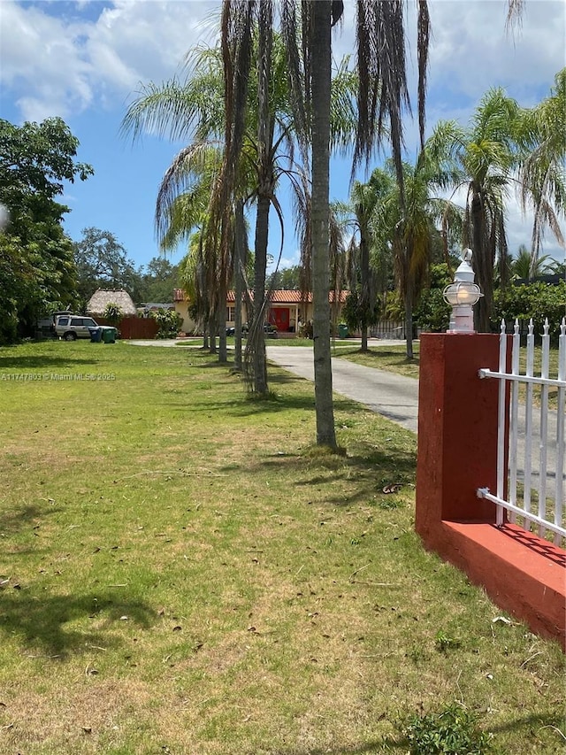 view of yard featuring fence