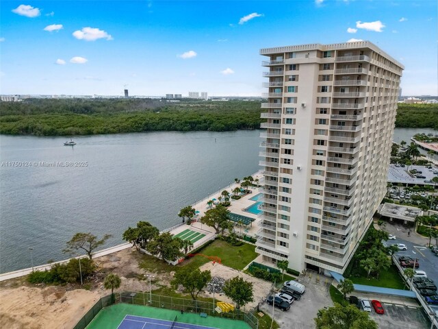 300 Bayview Dr Unit 807, Sunny Isles Beach, FL 33160 - aerial view of a large body of water and apartment complex