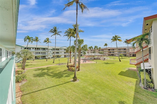 5300 Washington St Unit I203, Hollywood, FL 33021 - view of community featuring a lawn