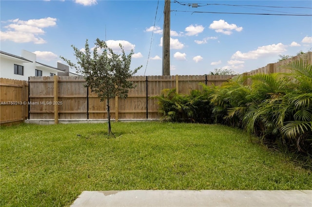 view of yard with fence