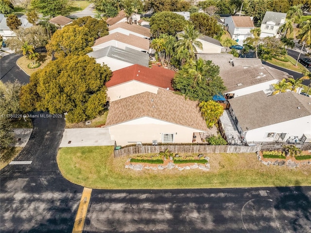 drone / aerial view with a residential view