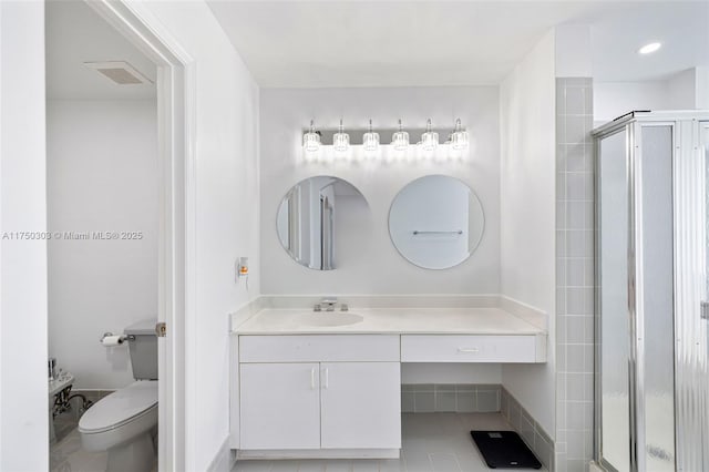 full bath with toilet, a stall shower, visible vents, and vanity