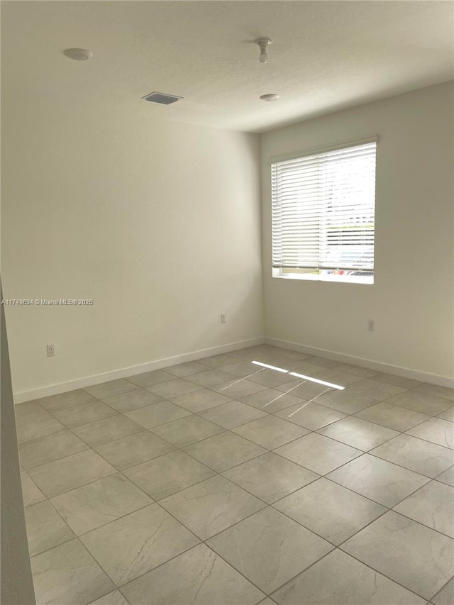 2435 SE 11th St, Homestead, FL 33035 - empty room featuring visible vents and baseboards