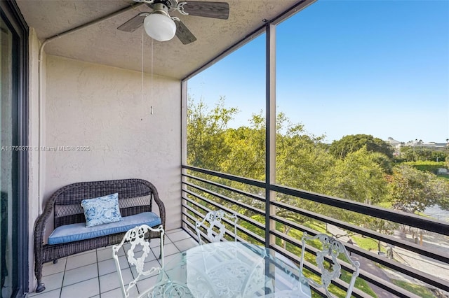 balcony with ceiling fan