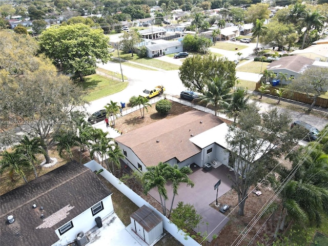 birds eye view of property featuring a residential view