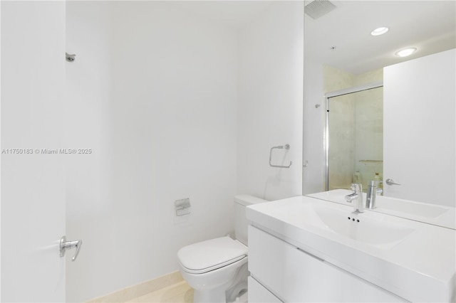 full bathroom featuring toilet, recessed lighting, visible vents, vanity, and a shower stall