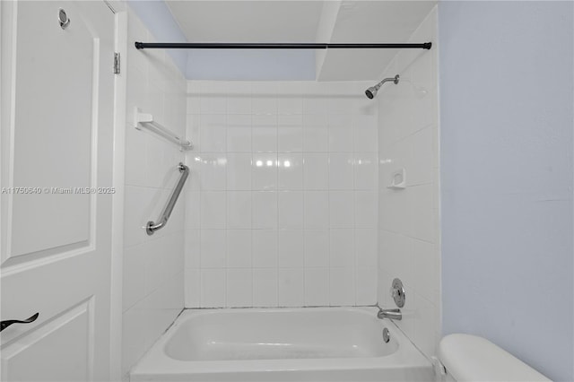 full bath with toilet and shower / bathing tub combination