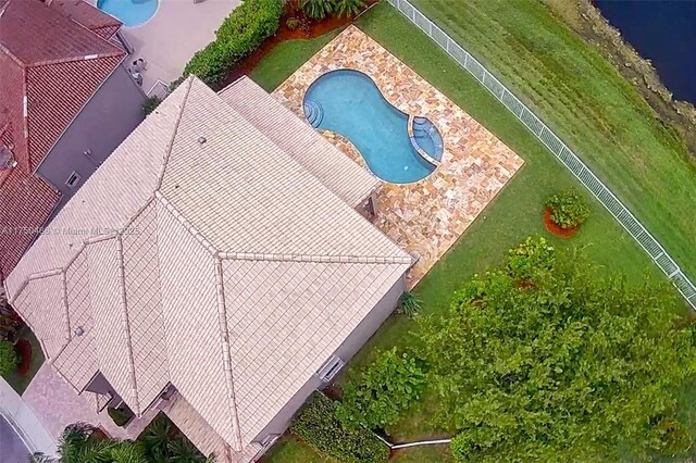 3962 Pinewood Ln, Weston, FL 33331 - aerial view of property and surrounding area featuring a pool area