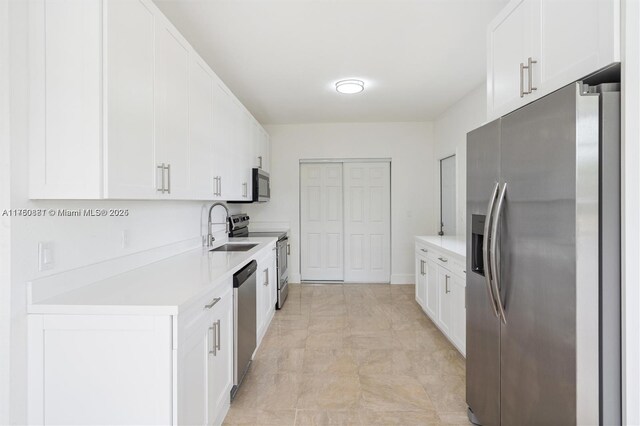 10845 Peachtree Dr, Miami, FL 33161 - photo 11