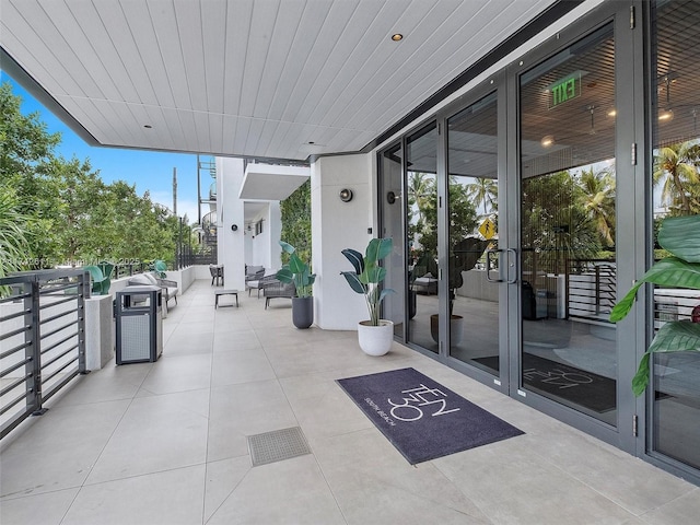 view of patio with outdoor lounge area