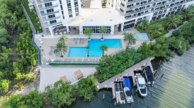 bird's eye view with a water view