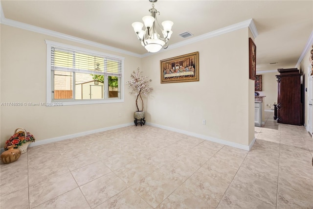 unfurnished room with an inviting chandelier, light tile patterned floors, ornamental molding, and visible vents