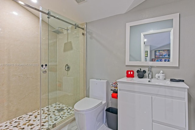 full bath featuring toilet, a shower stall, visible vents, and vanity