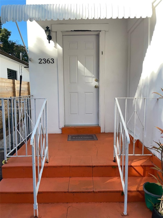 view of doorway to property