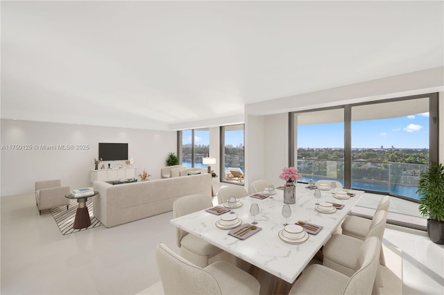 5500 Collins Ave Unit 802, Miami Beach, FL 33140 - view of dining space