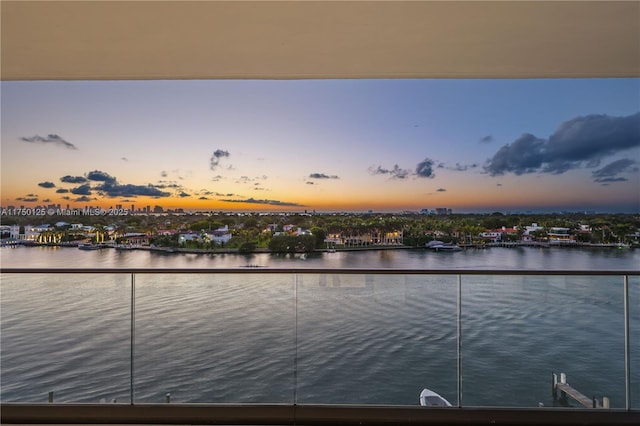 5500 Collins Ave Unit 802, Miami Beach, FL 33140 - property view of water