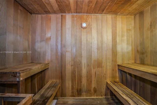 view of sauna / steam room