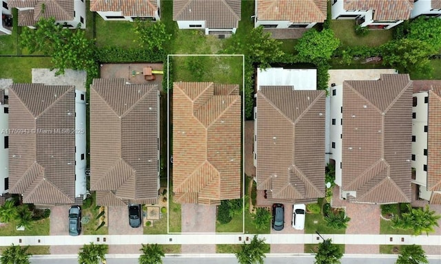 drone / aerial view featuring a residential view