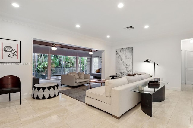 living area featuring ceiling fan, recessed lighting, visible vents, baseboards, and ornamental molding