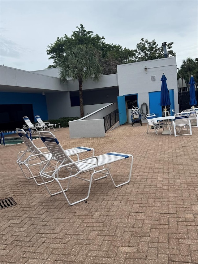 9200 Lime Bay Blvd Unit 212, Tamarac, FL 33321 - view of patio / terrace