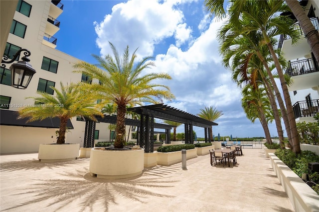 1300 Ponce De Leon Blvd Unit 709, Coral Gables, FL 33134 - view of home's community with a pergola
