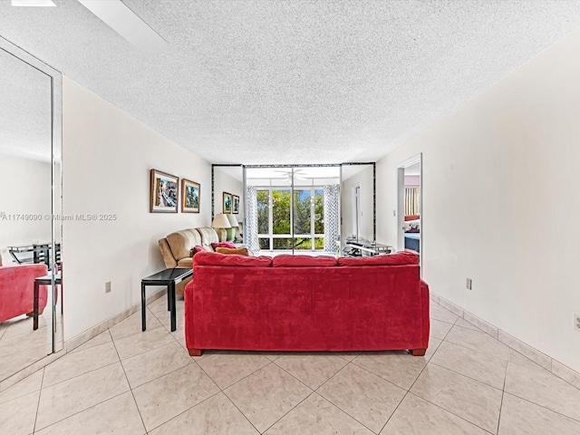 8465 Sunrise Lakes Blvd Unit 212, Sunrise, FL 33322 - photo 12