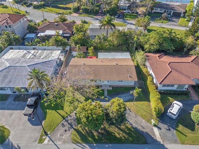 bird's eye view with a residential view