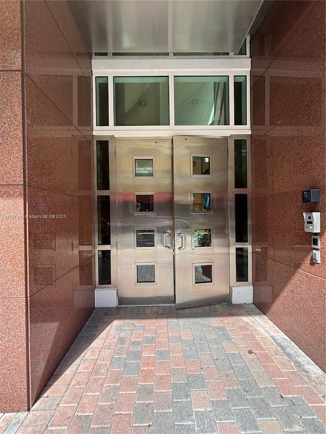 view of property entrance