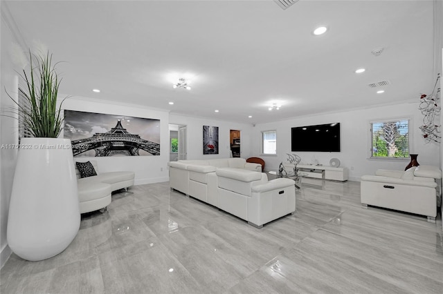 living room with baseboards, visible vents, crown molding, and recessed lighting