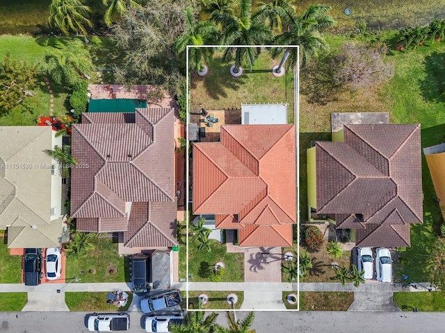 birds eye view of property featuring a residential view