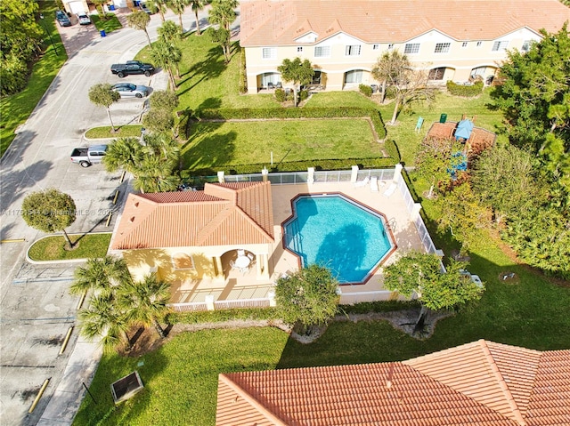 birds eye view of property featuring a residential view