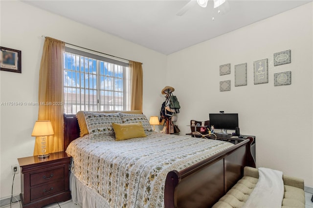 bedroom with a ceiling fan