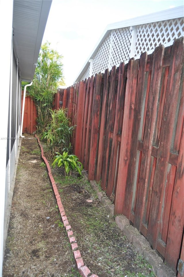 view of yard featuring fence