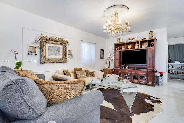 living area featuring a notable chandelier