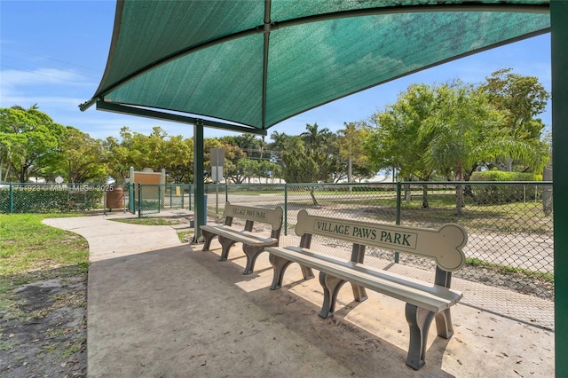 3104 Kingston Ct Unit 11D, West Palm Beach, FL 33409 - photo 26