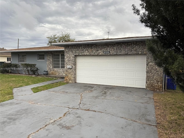 ranch-style house featuring stucco siding, an attached garage, stone siding, driveway, and a front lawn