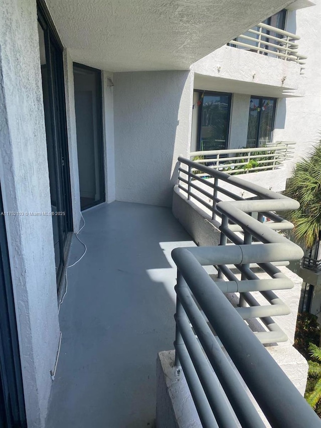 3300 NE 191st St Unit 416, Aventura, FL 33180 - view of balcony