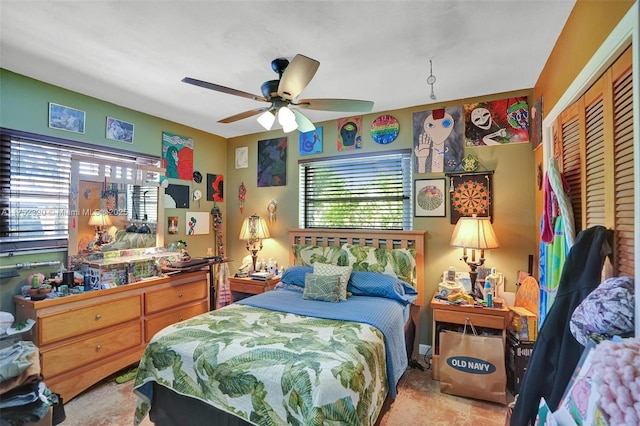 bedroom featuring a closet and ceiling fan