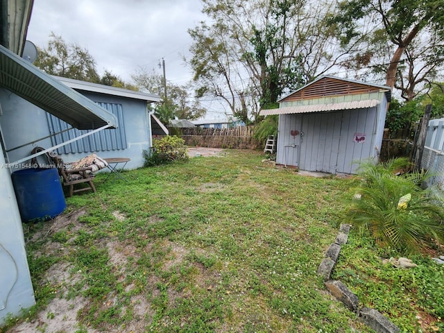 6825 SW 12th St, Pembroke Pines, FL 33023 - view of yard