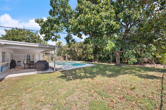 940 SW 52nd Ave, Plantation, FL 33317 - view of yard featuring a patio