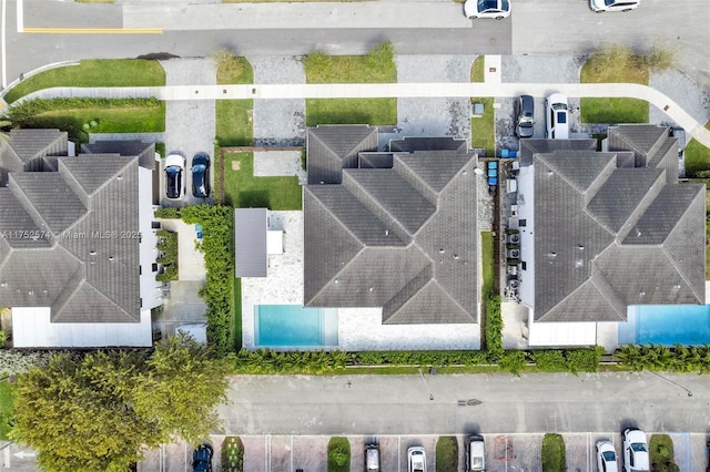 bird's eye view with a residential view