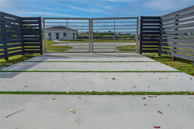 exterior space featuring fence