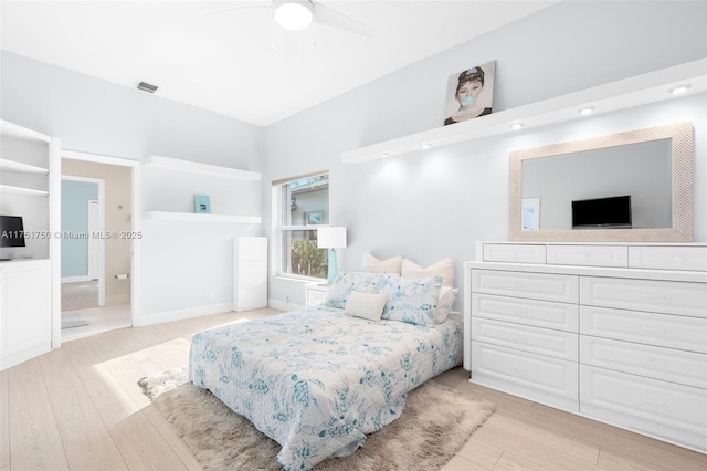 5135 Kensington Cir, Coral Springs, FL 33076 - bedroom with wood finished floors and a ceiling fan